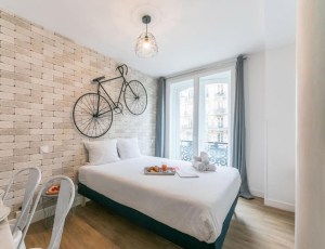 Appartement Ouest St Germain - Quartier Latin - Paris